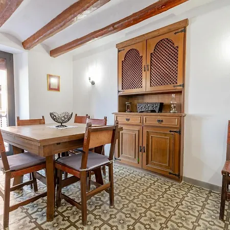 Holiday home Cal Jaume Content